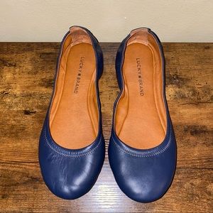 LICKY BRAND EMMIE BALLET FLATS - IN NAVY Size 7